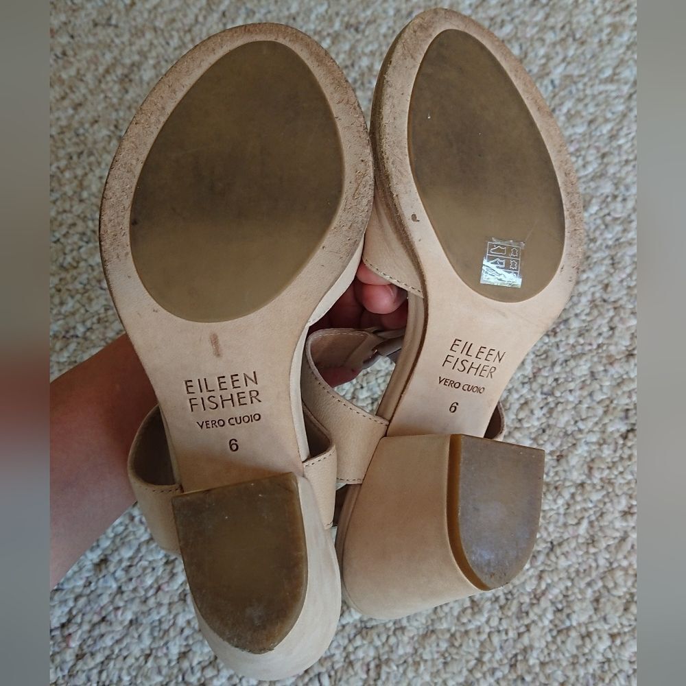 Eileen Fisher Doe Earth Tumbled Nubuck Sandal in beige size 6 - Picture 13 of 13